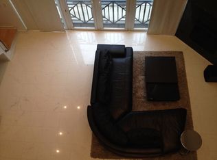 1614 W Augusta Blvd #2, Chicago, IL 60622