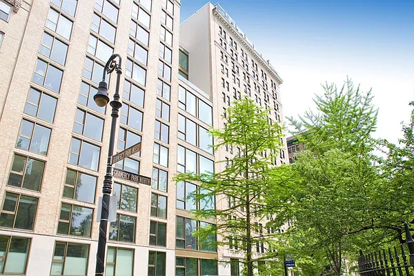 Rented by Corcoran | media 23