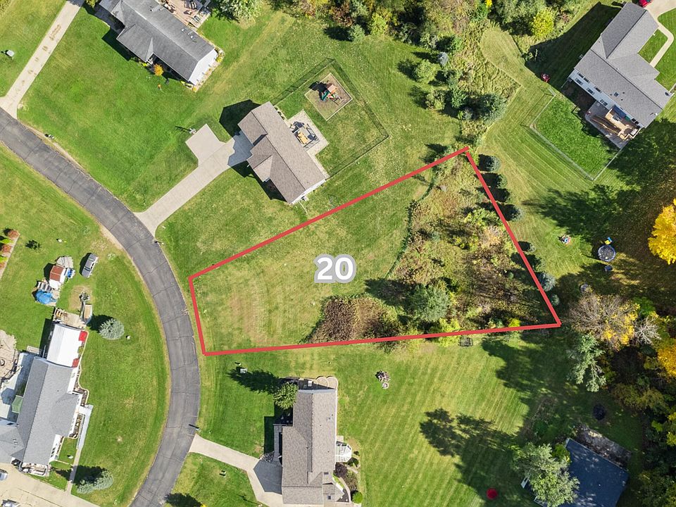 1st image of 20 Twinmeadows