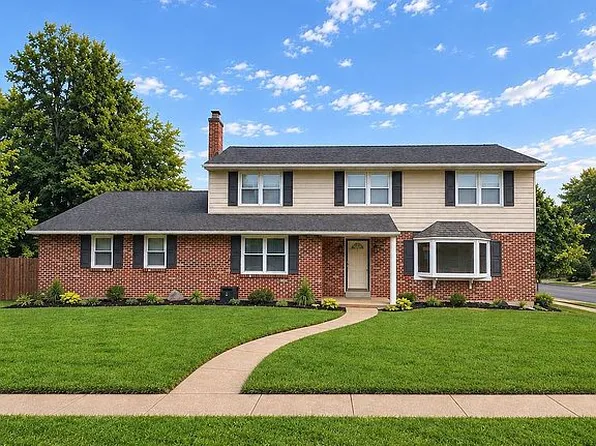 2701 Benson Cir, Wilmington, DE 19810