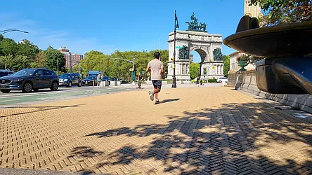 Rented by R New York