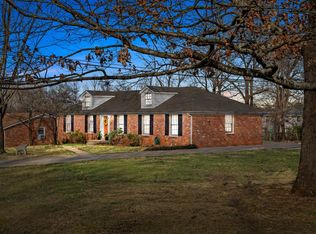 406 Montrose Dr, Clarksville, TN 37042