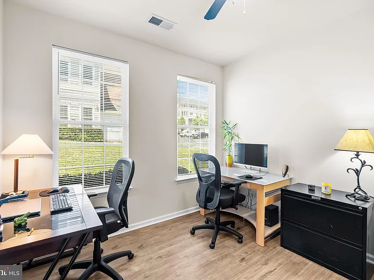 44125 Peirosa Ter — Photo 24