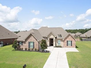 43367 Clear Lake Dr, Hammond, LA 70403