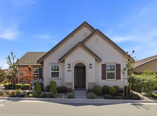 1181 McClellan St, Hollister, CA 95023