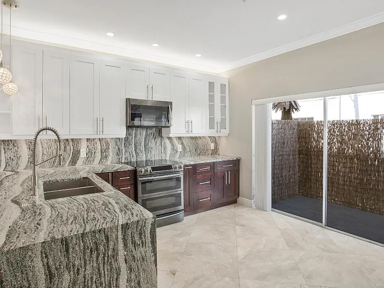 3299 Megan Ln #4 — Photo 3