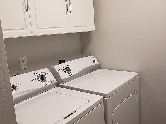 4th image of 4490 Wessex Dr