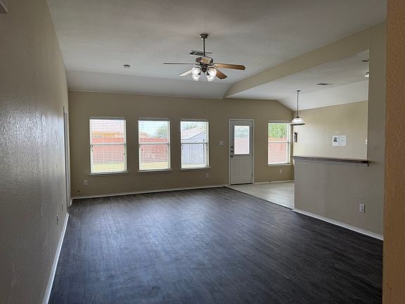 3rd image of 301 Meadow Lark Ln
