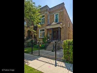 2620 N Albany Ave, Chicago, IL, 60647