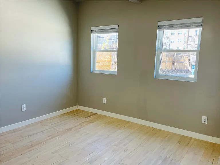 4609 Virginia Ave #101 — Photo 10