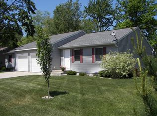 14809 Timber Ln, Spring Lake, MI 49456