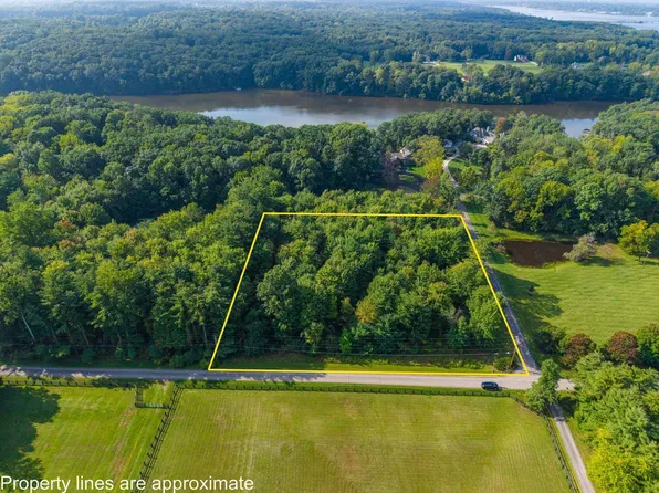 0 Lake Of The Woods Dr, Galena, OH 43021