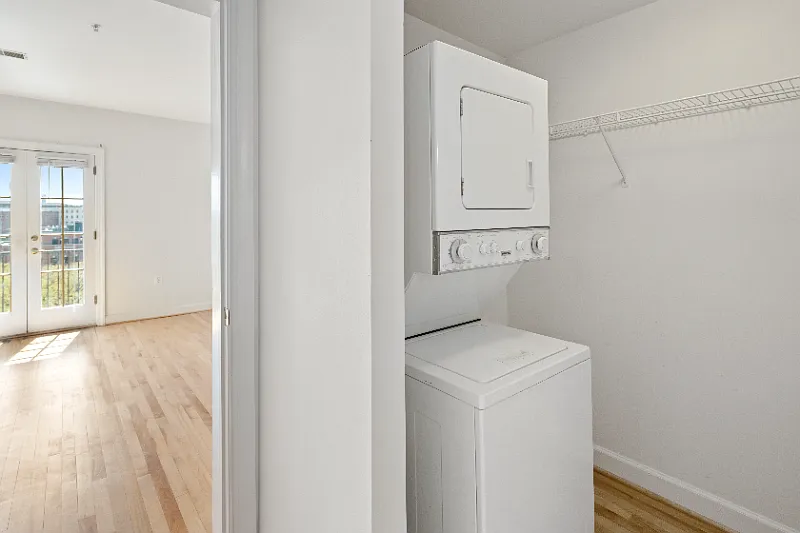 1 bed, 550 sqft, $1,895 — Photo 4