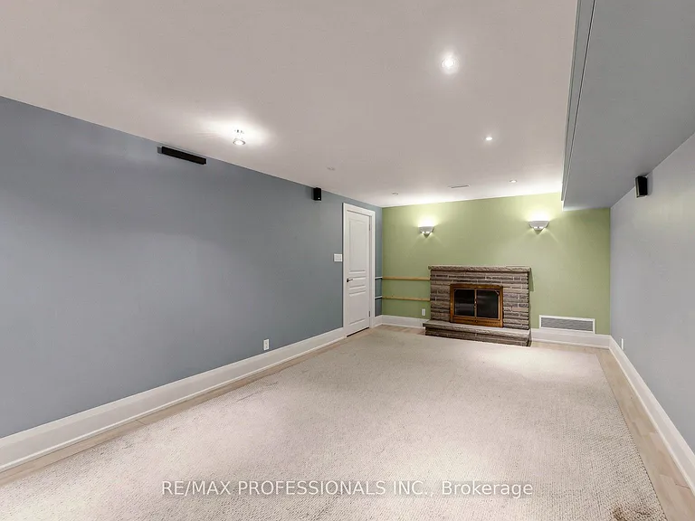 26 Abilene Dr — Photo 34