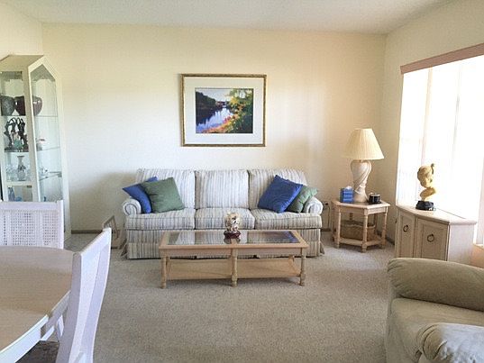 1st image of 2467 Finlandia Ln APT 11
