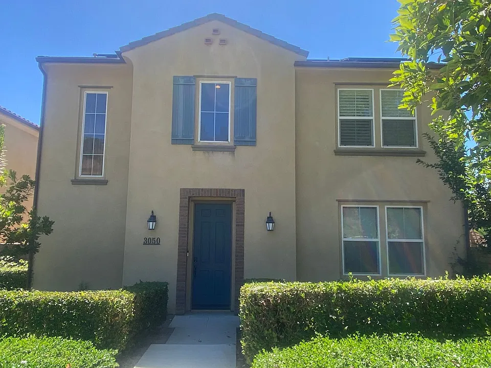 3050 E Santa Fe Rd