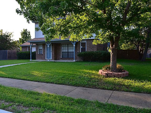 2nd image of 638 Redwood Dr