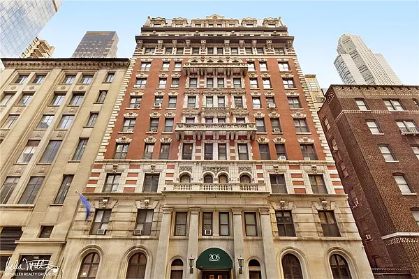 Sold by RP Miller Realty Group | media 21