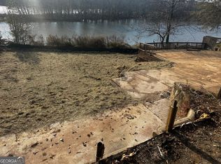 273 S River Dr, Jackson, GA 30233