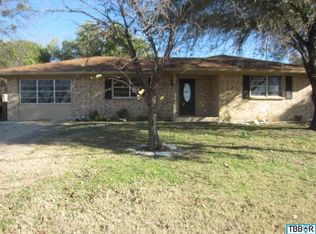 515 Tucker St, Rogers, TX 76569