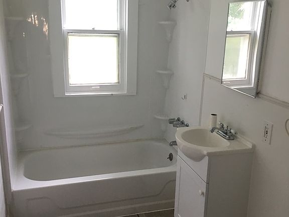 4th image of 1319 Graham St #Graham1321