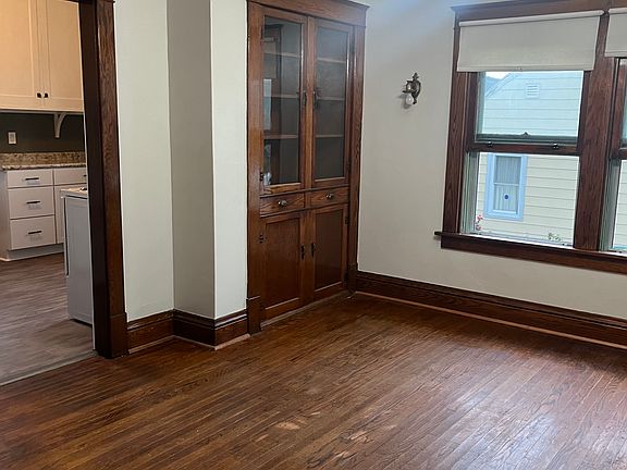 4th image of 436 Bayard St