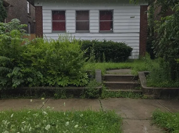 7430 S Luella Ave, Chicago, IL 60649