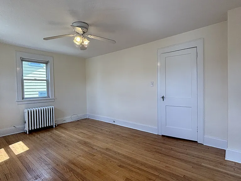 613 Martense Ave — Photo 15