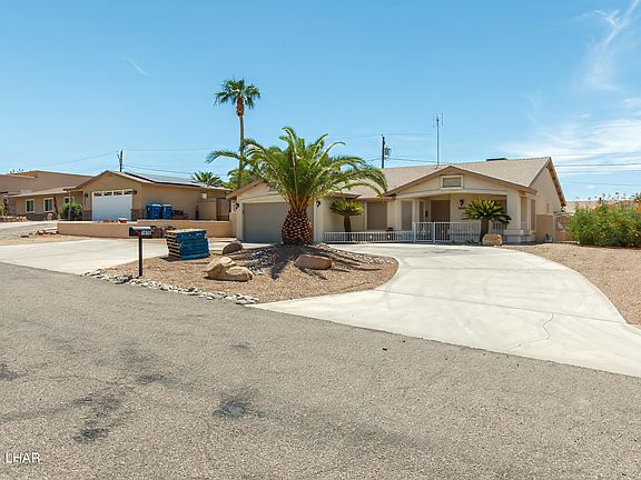 4th image of 3850 Solar Dr