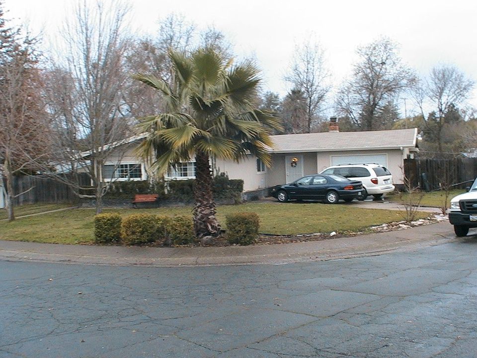 Large corner lot