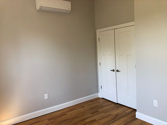 5th image of 45 Clifton Pl #3P