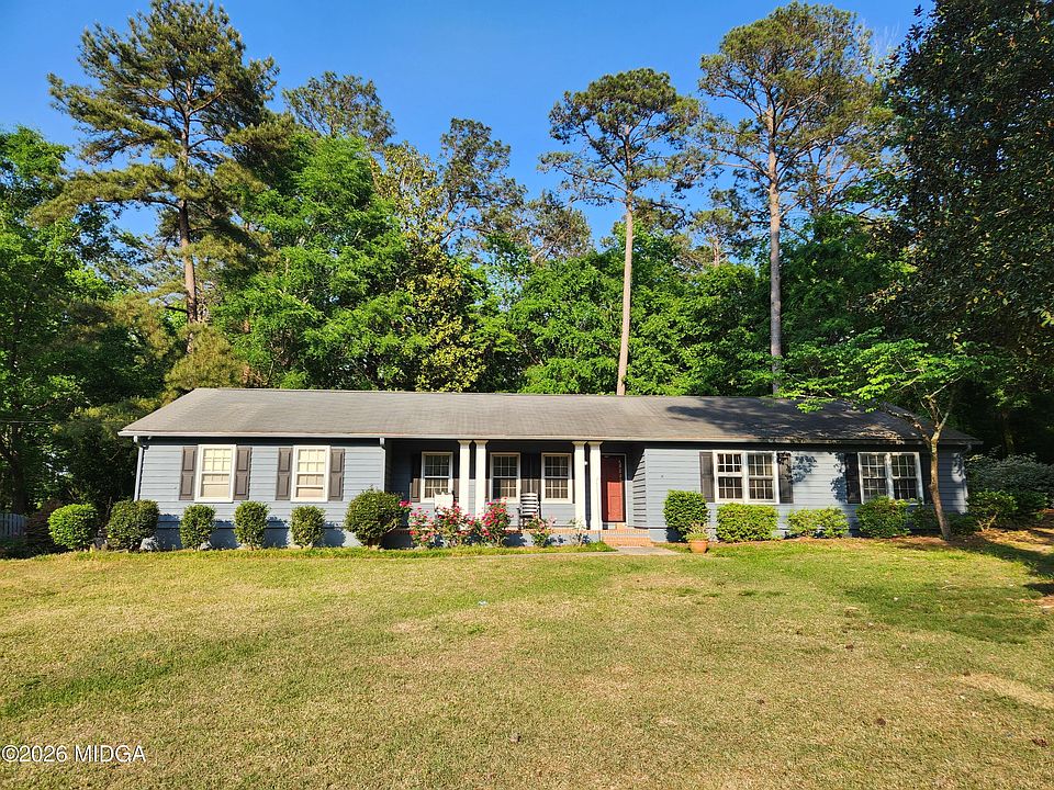 1st image of 567 Glen Cove Dr
