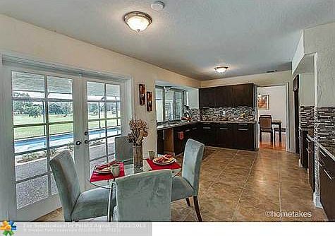 5th image of 19101 W Oakmont Dr