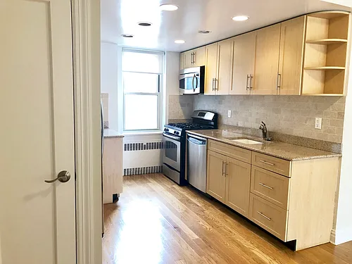 41 Park Ave #5-H Photo 1