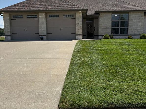 103 Pioneer Trail Dr