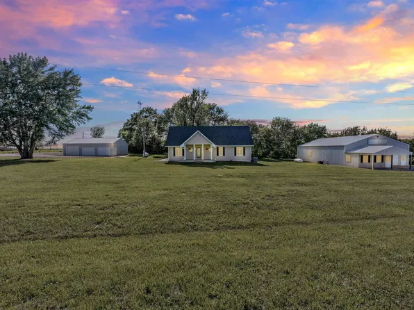430 Lewis Dr, Syracuse, MO 65354