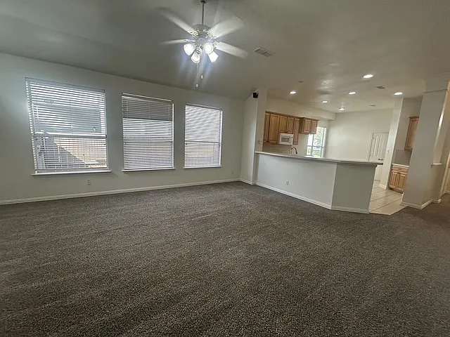 3406 Founders Trl — Photo 11