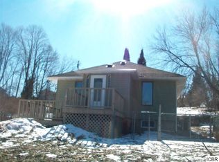 404 Gunn St, Coleraine, MN 55722