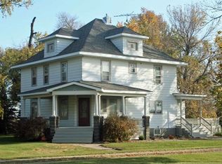 2739 Navaho Ave, Denver, IA 50622