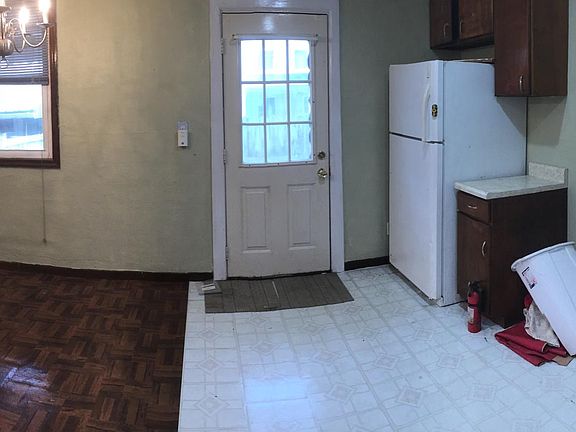 Kitchen from dining room (with dining area) all pictures distorted due to camera angle