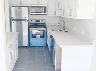 296 Lester Ave #1, Oakland, CA 94606