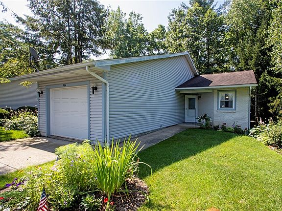 2nd image of 594 Forest Creek Dr