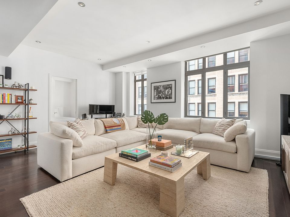 1st image of 125 W 22nd St APT 9C