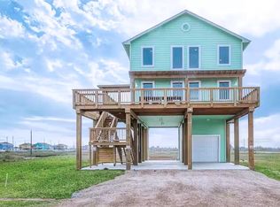 226 Bay Ave, Surfside Beach, TX 77541
