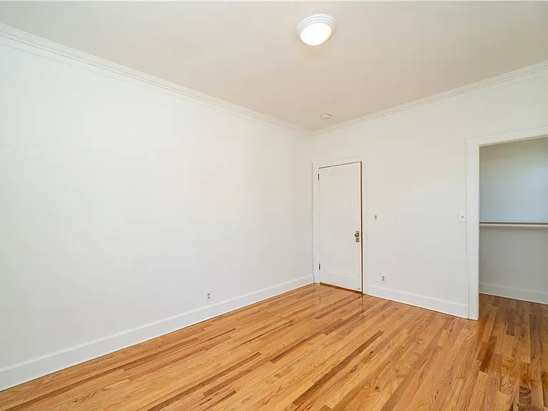 Darwood Pl — Photo 17