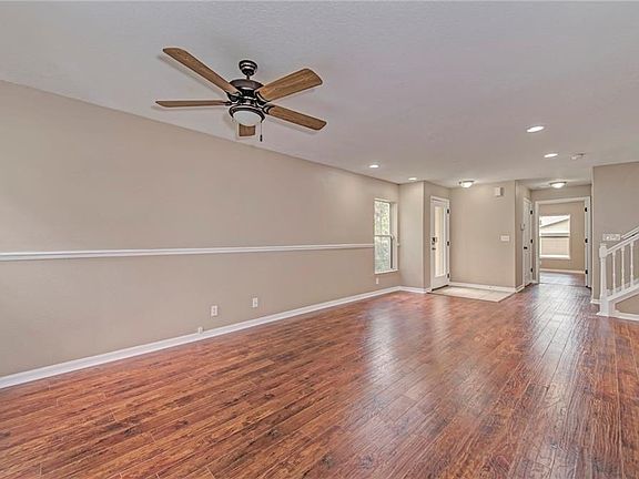 4th image of 2916 Royal Tuscan Ln