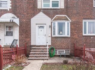 2948 Fanshawe St, Philadelphia, PA 19149