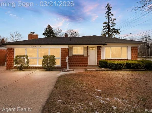 29010 Wagner Dr, Warren, MI 48093