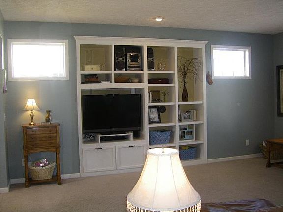 5th image of 465 E Buteo Dr