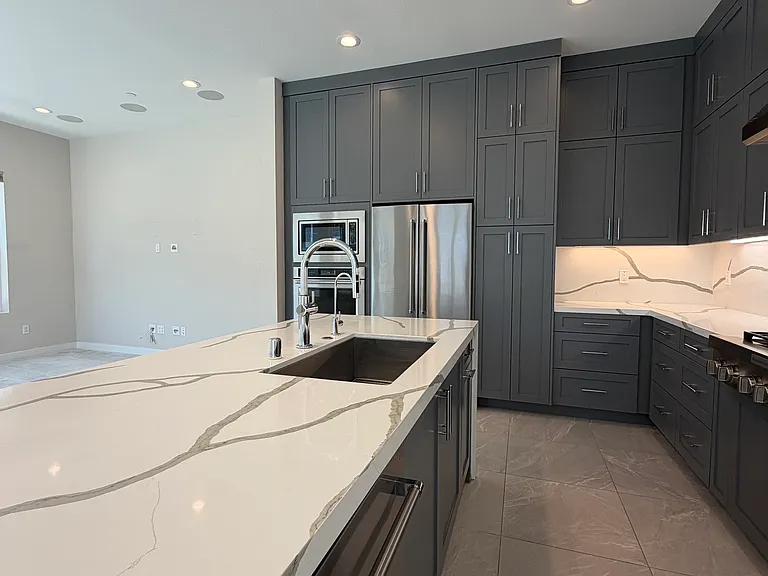 160 Tivoli Ln — Photo 5